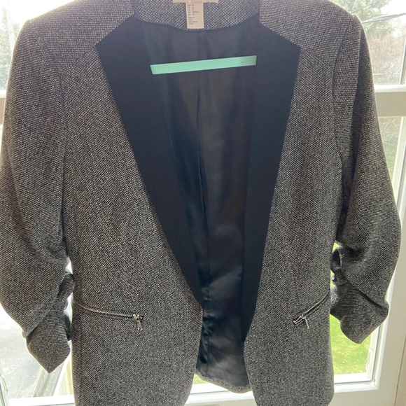 Jacket - Picture 3 of 6